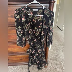 Perfect Condition: Floral Dress